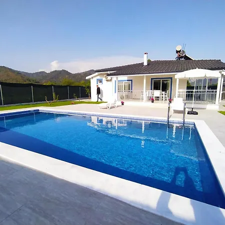 Atapark Havuzlu Tam Muestakil Korunakli 3* Ortaca (Mugla)